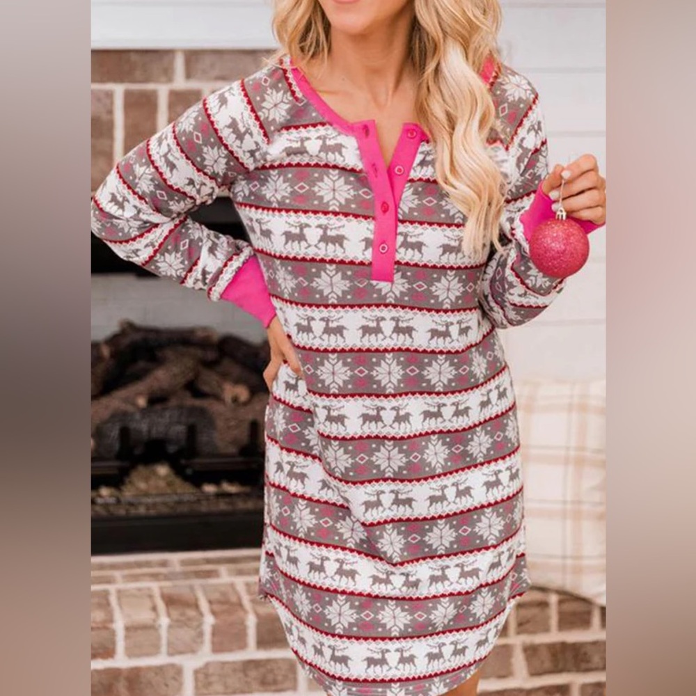 🎅🏻🎄Perfect for Christmas🎄🎅🏻
New 
Pink Lily PJ gown